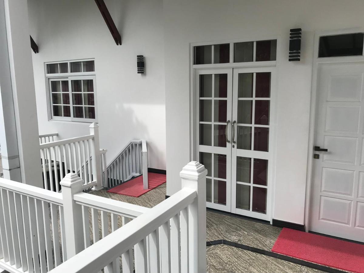 Duvi'S Shelter Bungalow Colombo Exterior photo